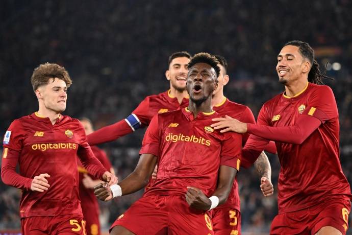 开云体育APP下载-罗马主场大胜克罗托内，豪取三分