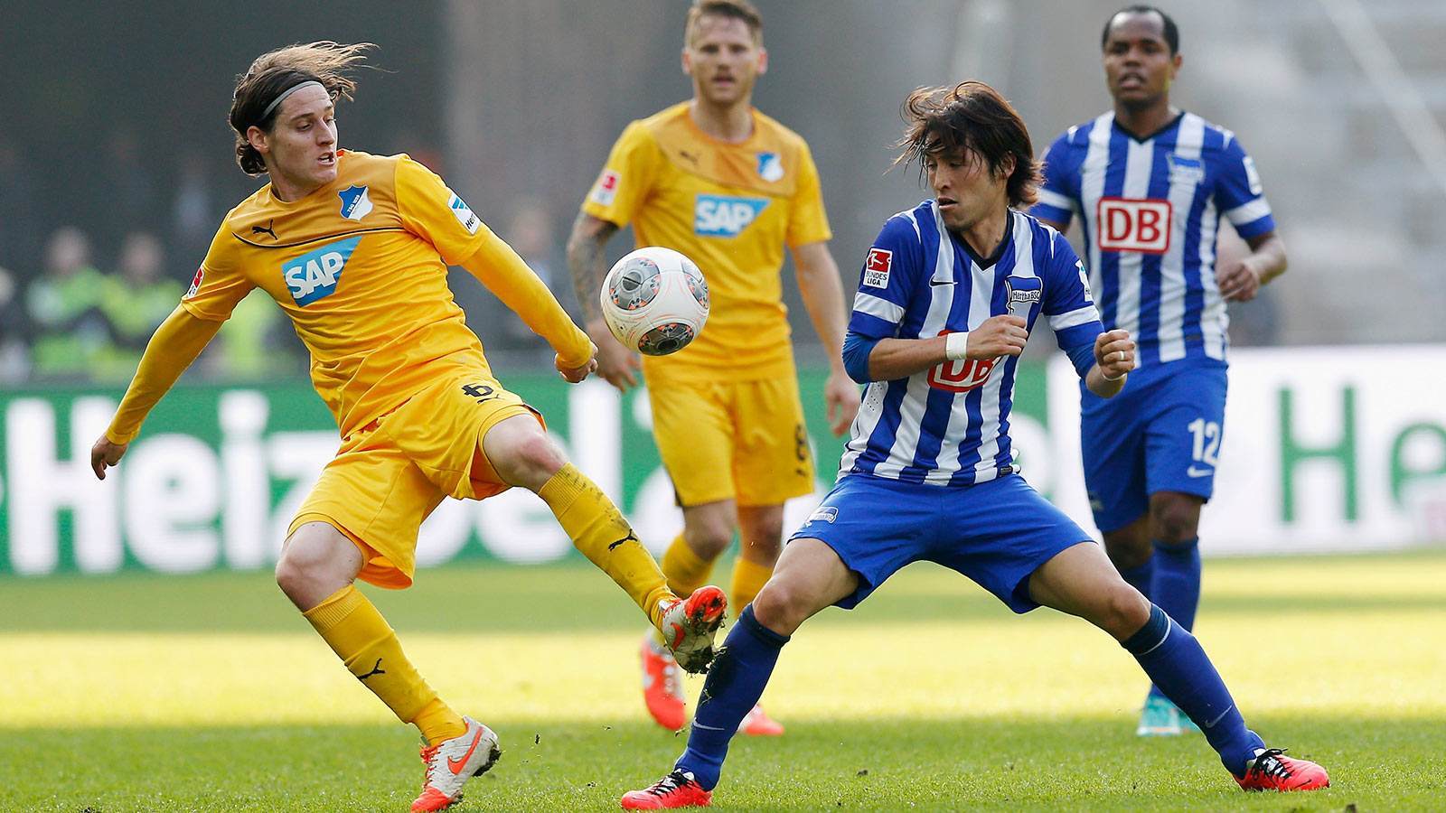 开云体育APP下载-柏林赫塔灵活应对，扭转颓势