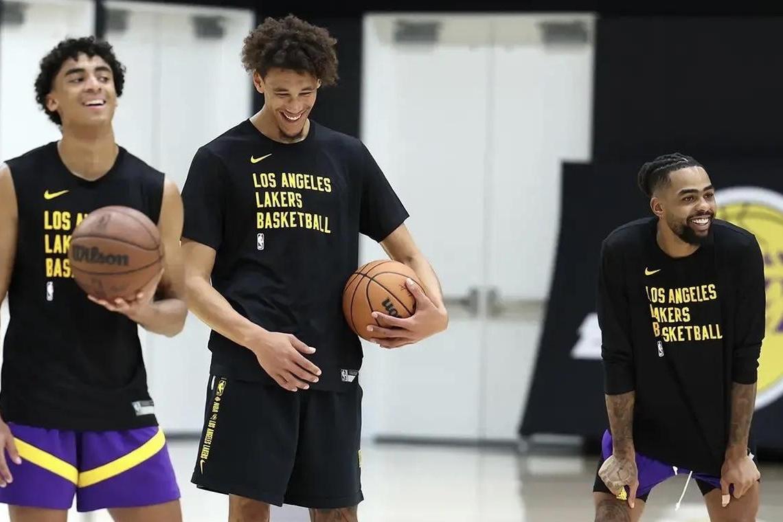 开云体育在线-赛季初期球队表现已引发关注