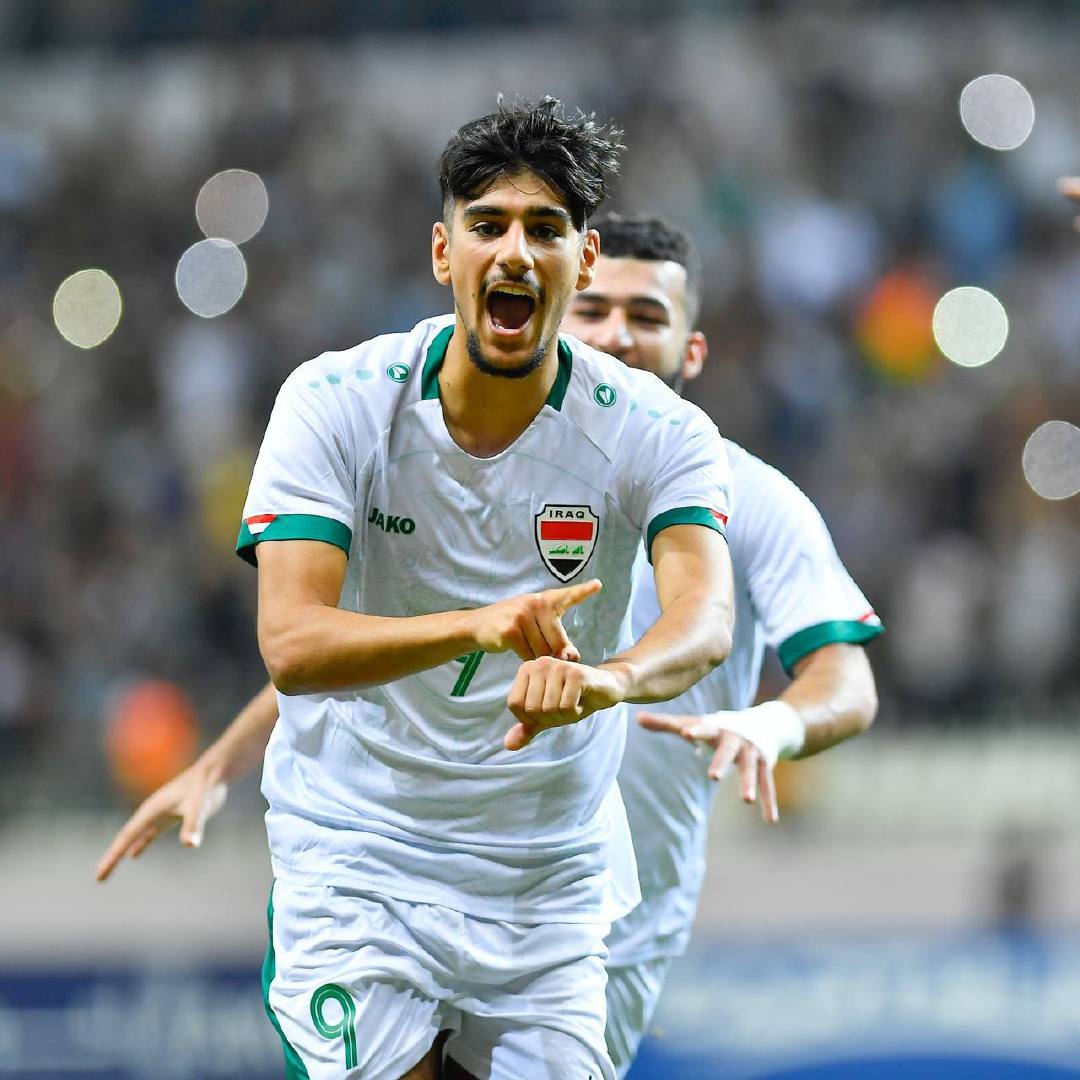 开云体育在线-包含新星球员表现抢眼，冲击联赛第一的词条