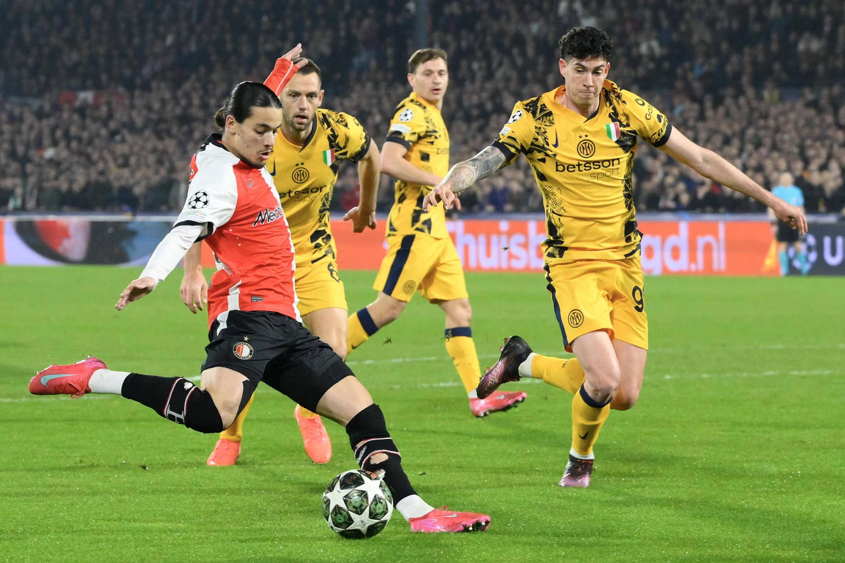 开云体育入口-国米主场艰难取胜，保持领先