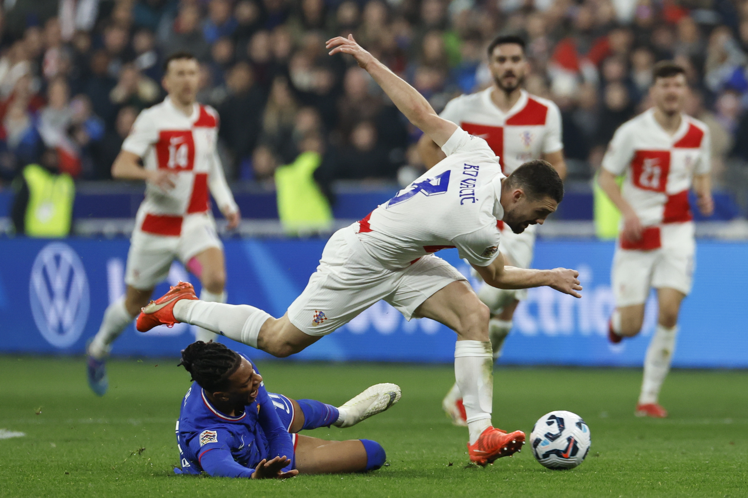 开云体育登录-包含法国队在欧国联决赛中与意大利终极对决的词条