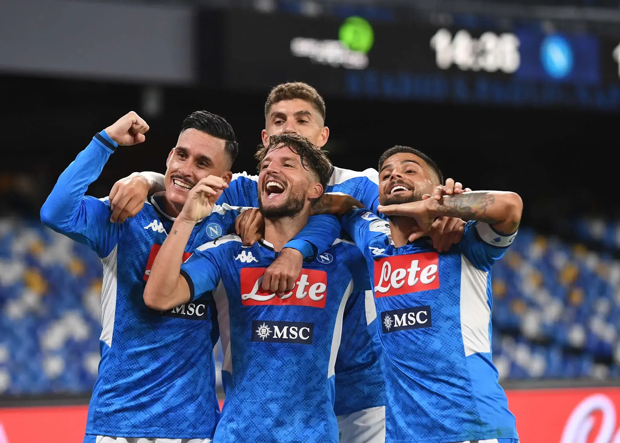 开云官网-那不勒斯客场吞败，面临挑战重重