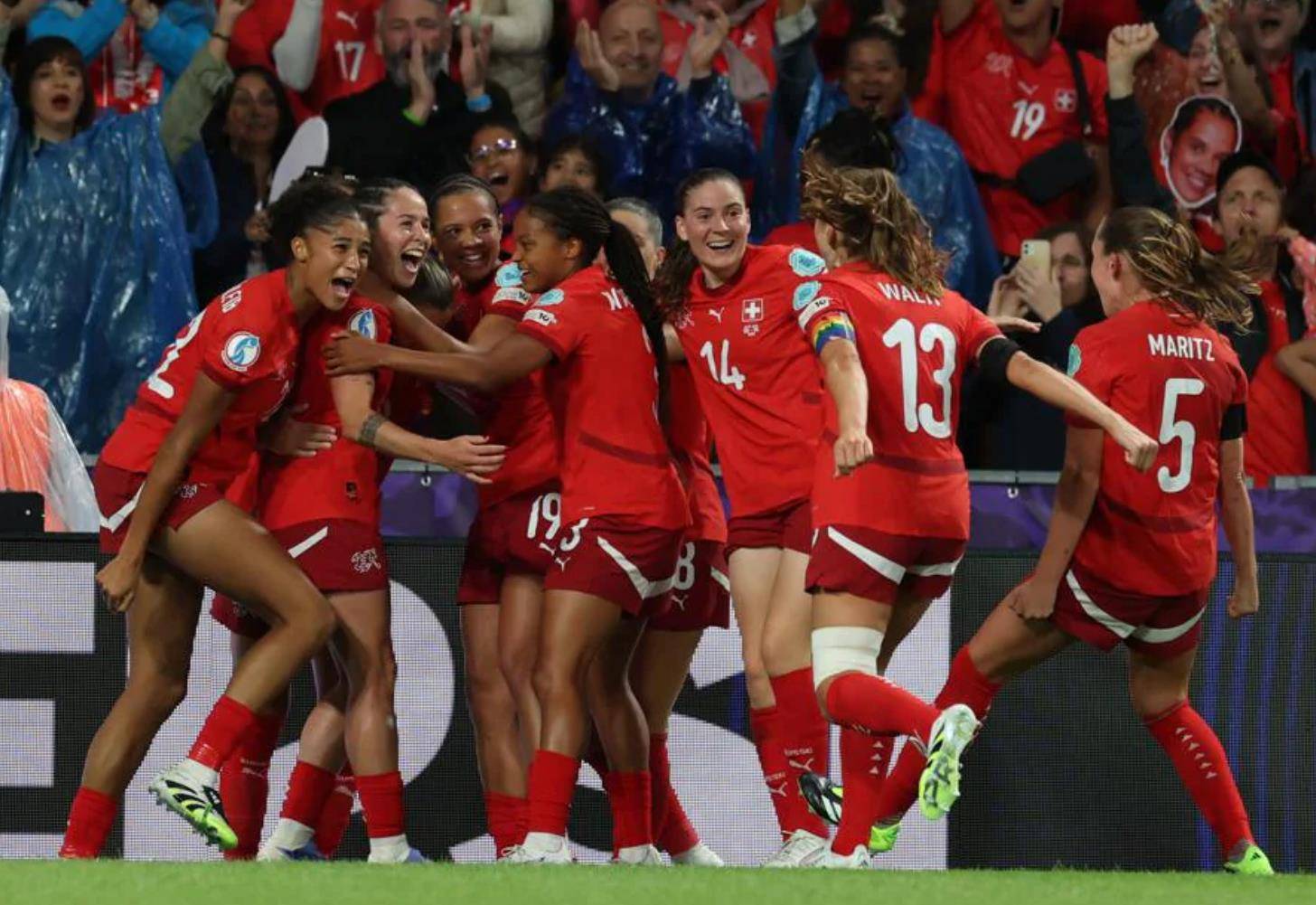 开云体育官网-芬兰女子足球开展青少年训练项目，期待新星涌现