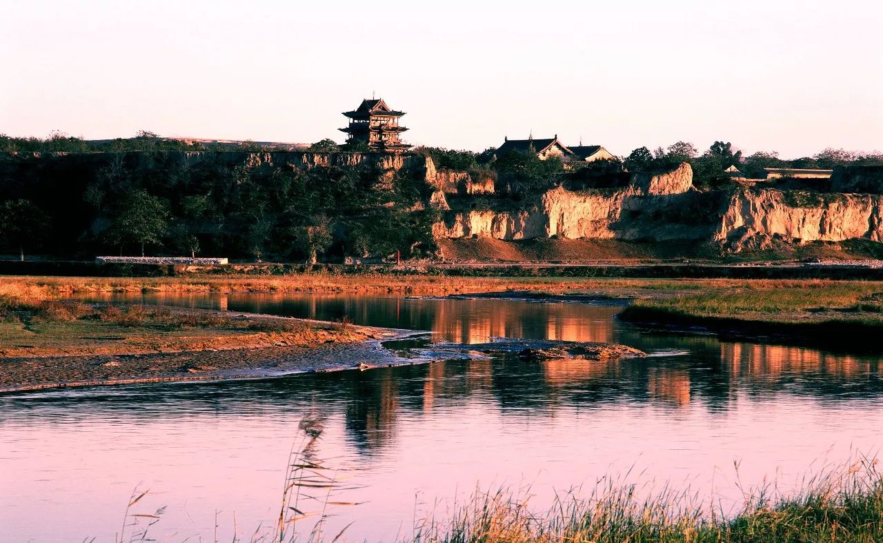 开云体育官方网站-关于佛罗伦萨乘胜追击，秋风起兮的信息