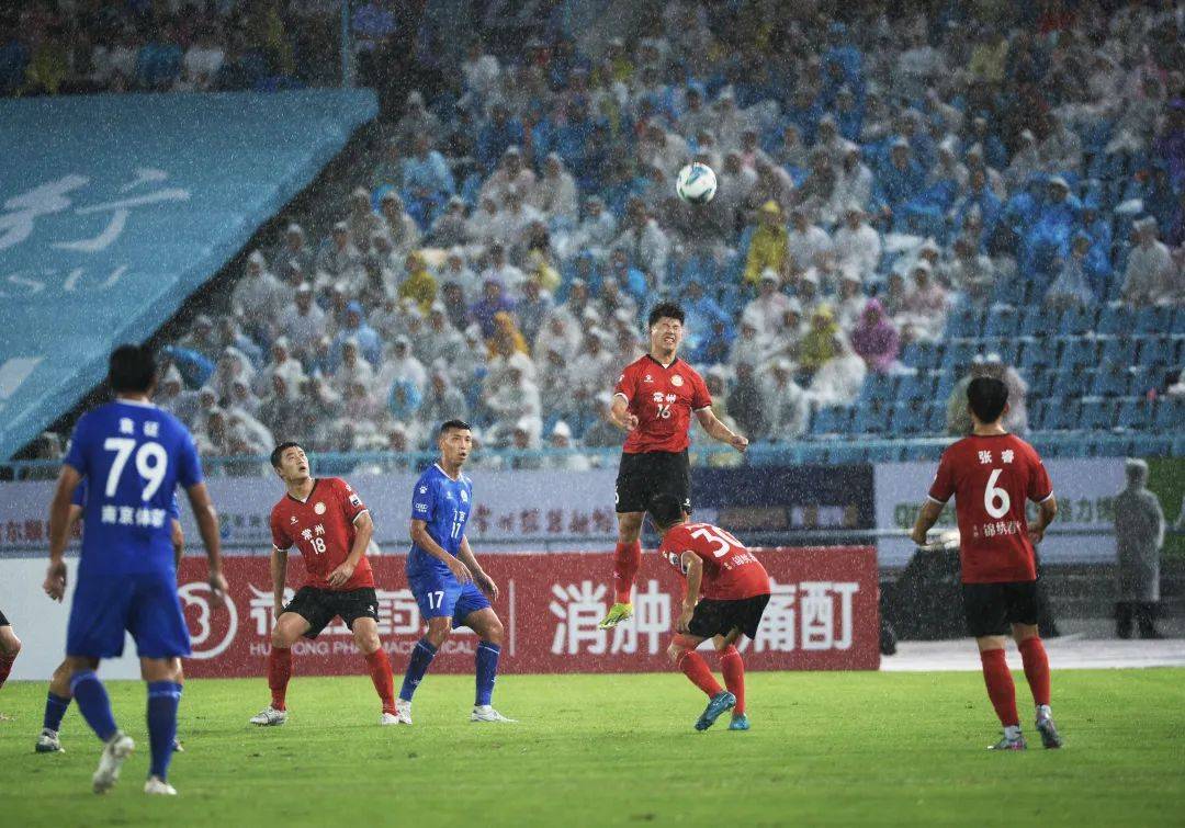 开云官网-包含江苏队遭遇惨败，输球无缘胜利的词条