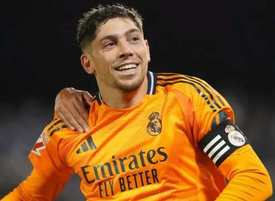 开云体育入口-瓦伦西亚客场大胜埃瓦尔，取得关键胜利