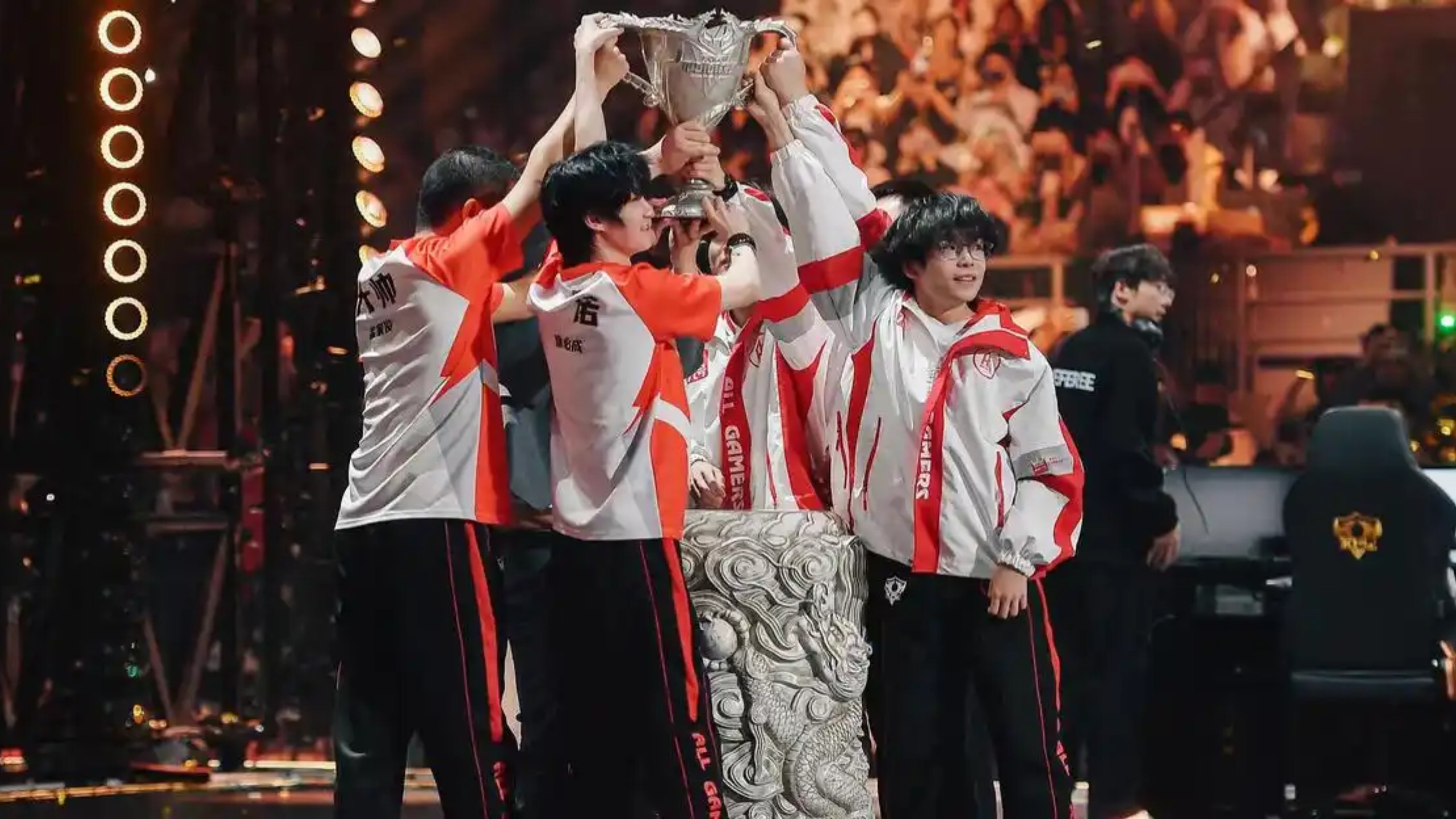 开云体育下载-球队轻取首胜，打破沉闷气氛，勇敢冲向冠军舞台的简单介绍