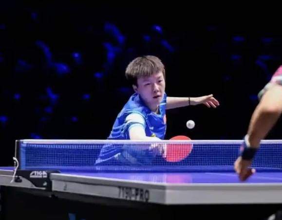 开云体育登录-帕德博恩豪取胜利气势如虹全面压制