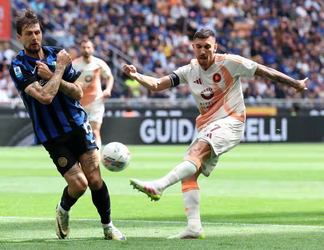 开云平台-罗马客场不敌莱切，遭遇失利