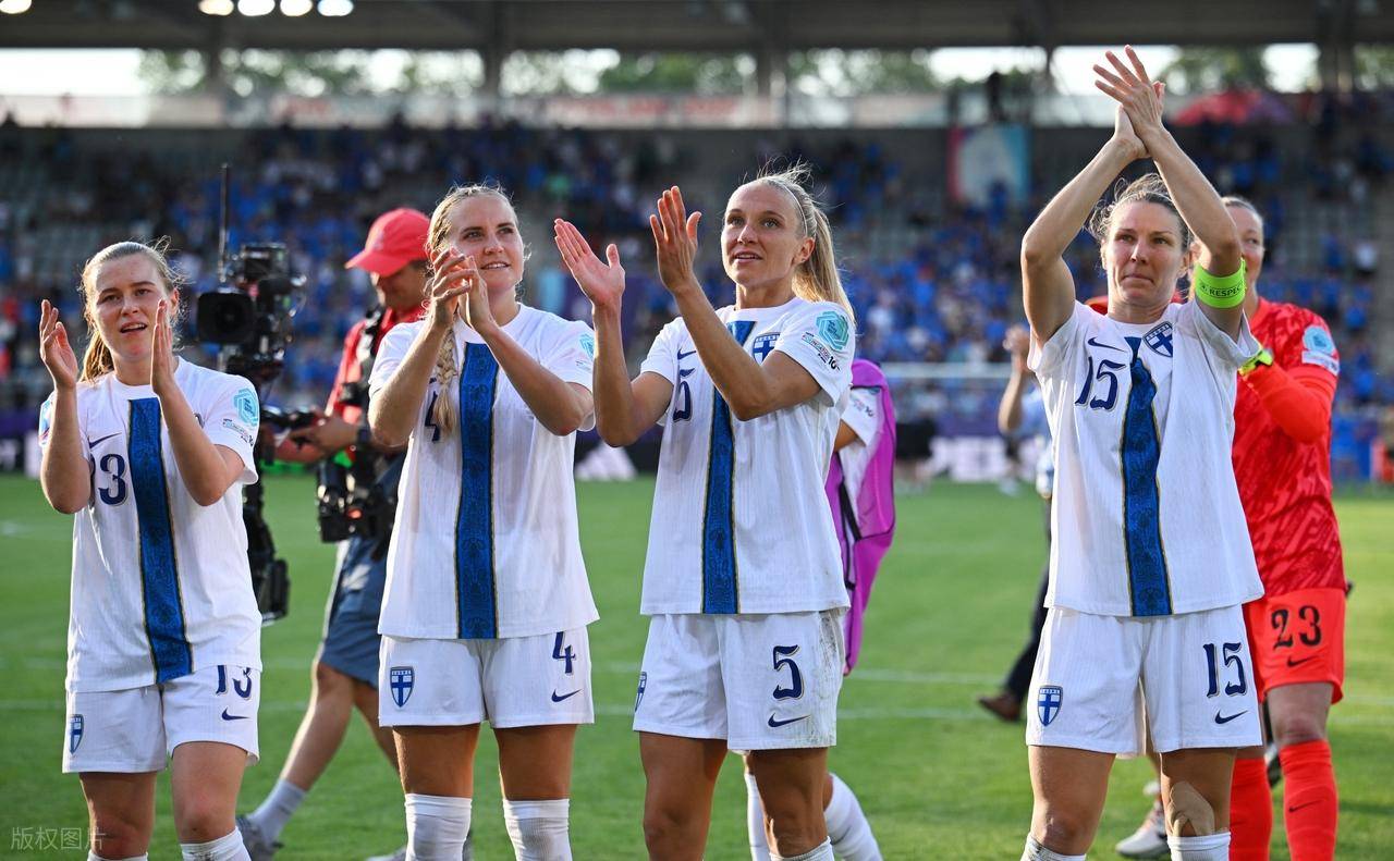 开云体育中国-英格兰女足对阵挪威，迎来一场激烈的比赛的简单介绍