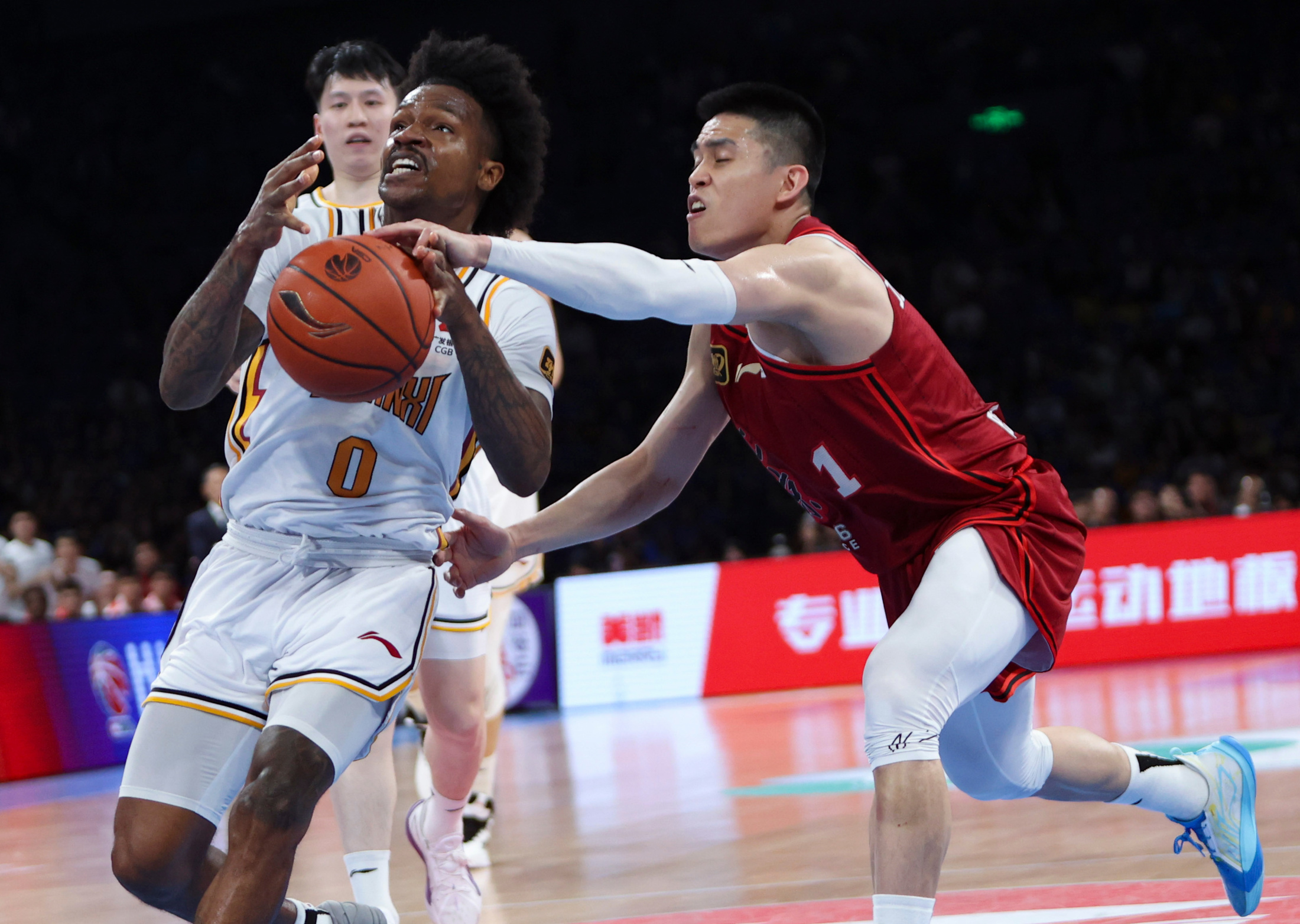 开云体育app-包含北京队主场轻取上海队，实力强劲的词条