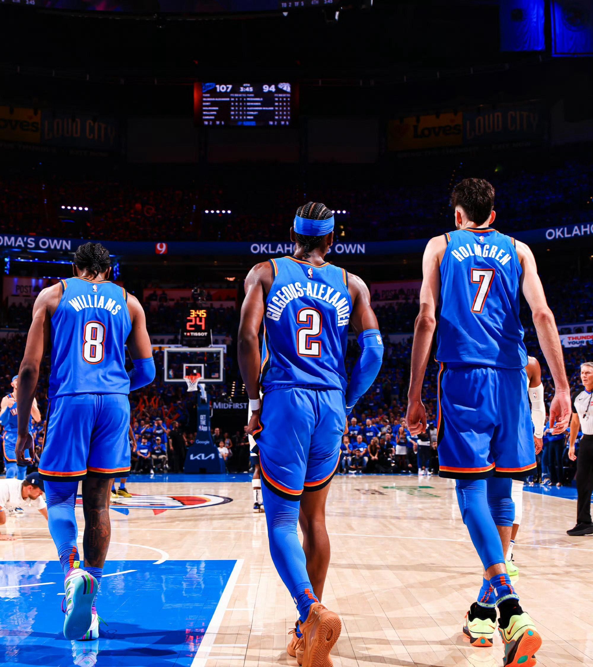 开云体育在线-快船队锁定季后赛席位，球队士气高涨