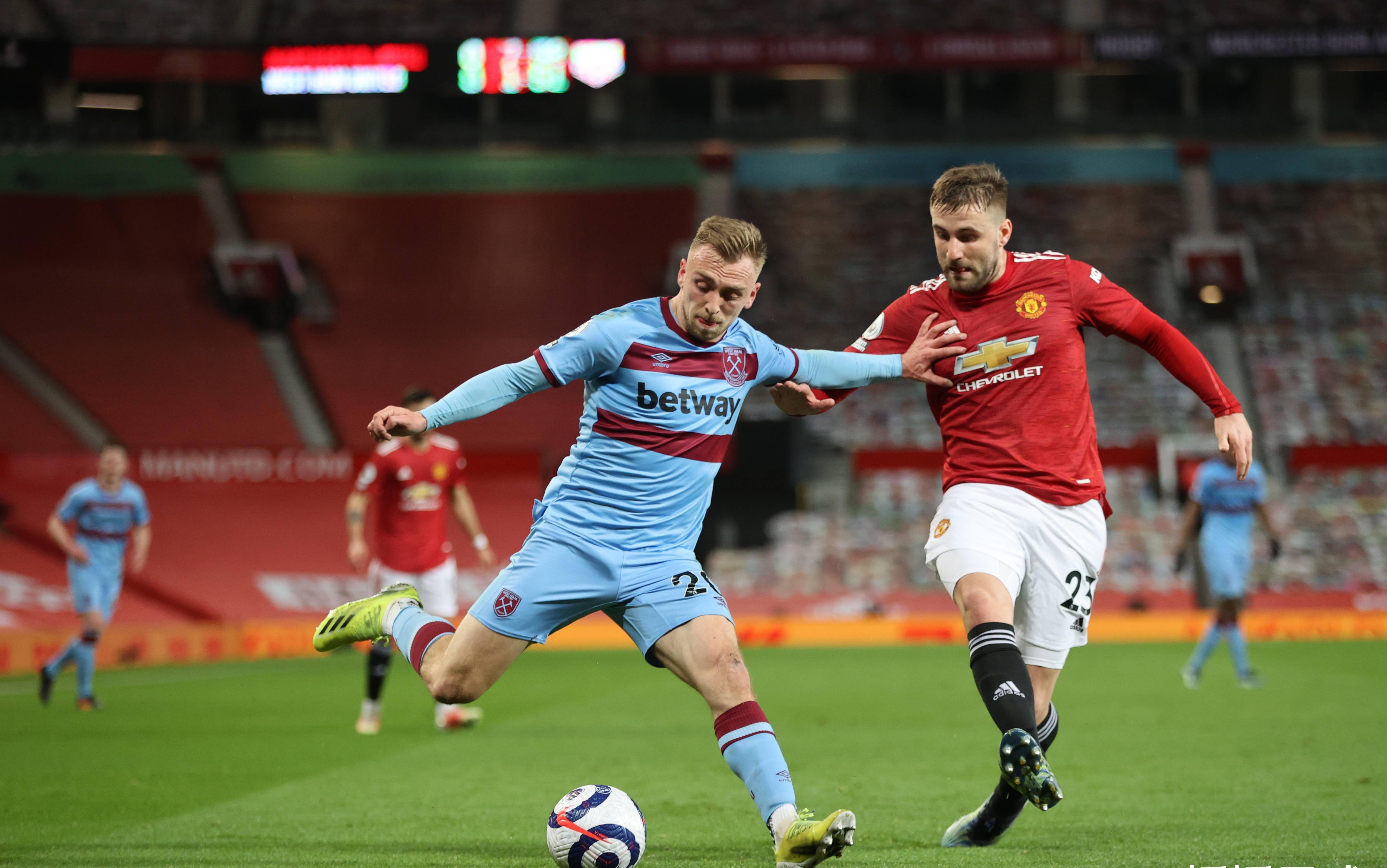 开云体育登录-格拉纳达客场对阵马洛卡，追求联赛胜利