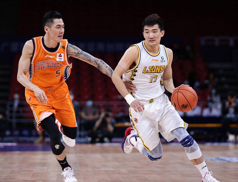 开云体育中国-包含山西队碾压新疆队，王哲林状态火热的词条